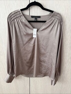 ✨NWT! White House Black Market Taupe Satin V-Neck Blouse with Ruched Shoulders